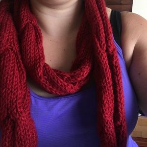 Red cable knit skinny scarf